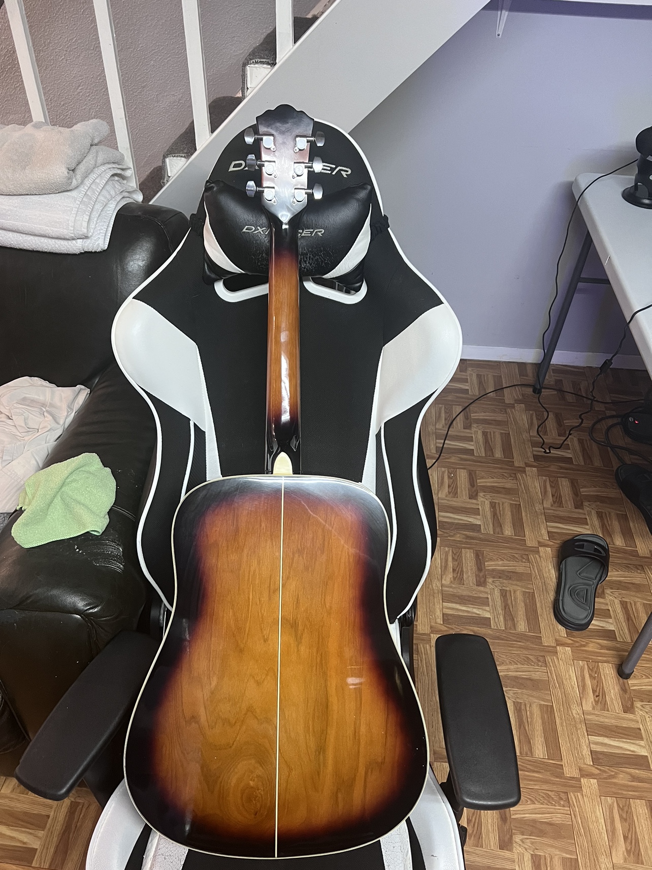 Acoustic guitar from Costco - photo 3