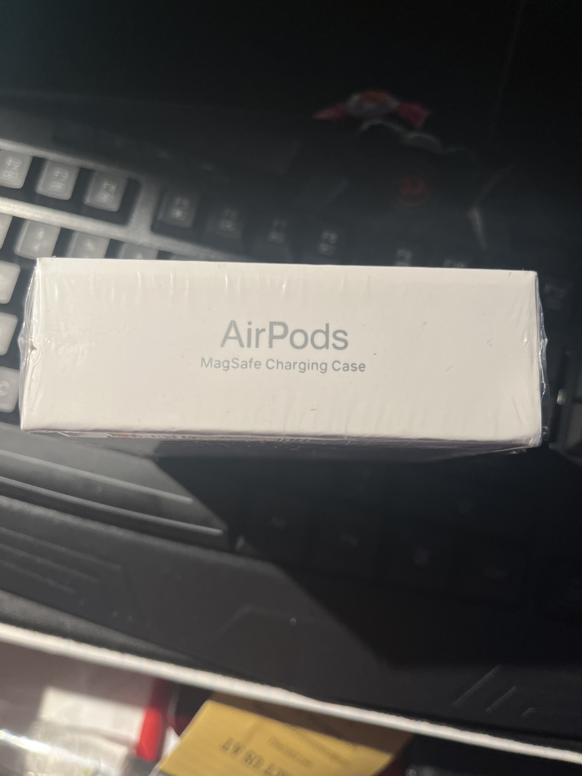 apple airpods with Magsafe - photo 5