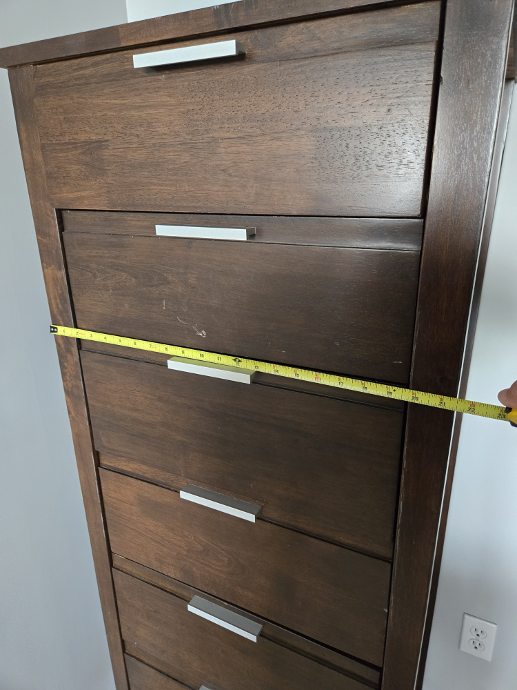 Wooden Dresser - photo 2