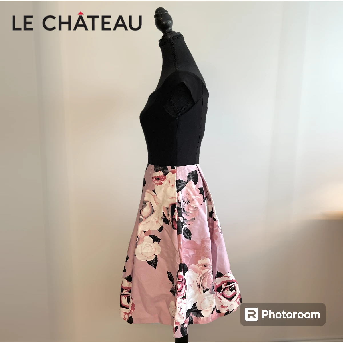 🌷 BRAND NEW 🌷 Le Château Dress 👗 image indicator(3)