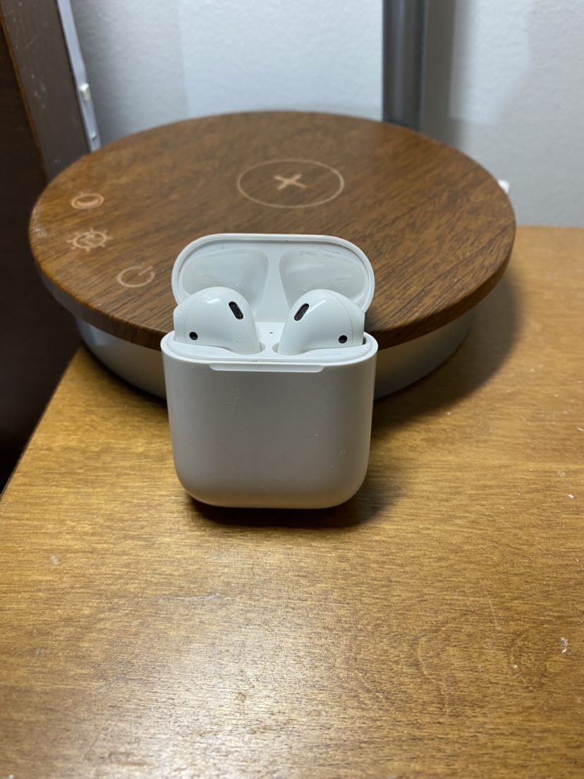 AirPods Gen 2