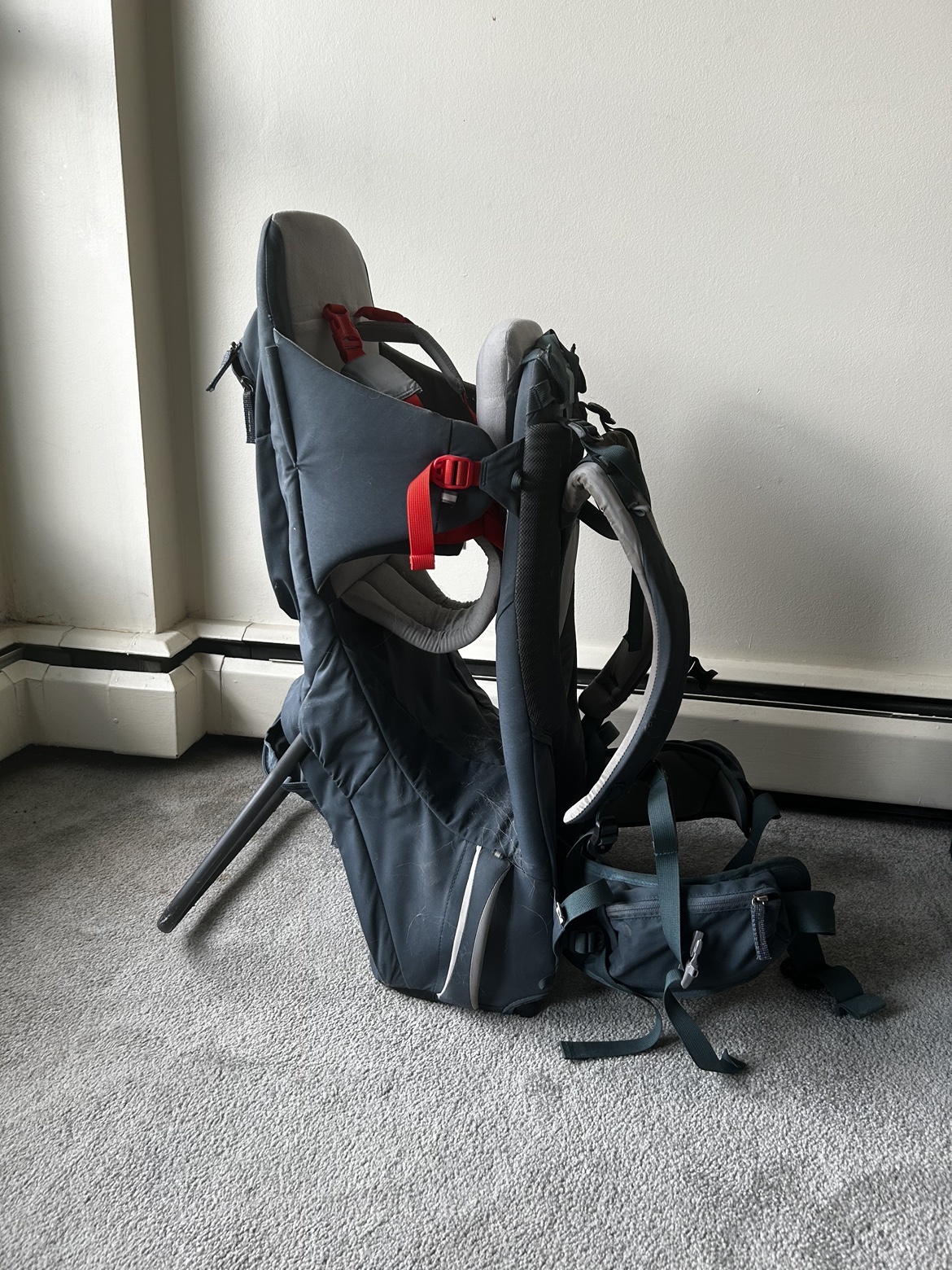 Toddler Hiking Carrier - photo 5