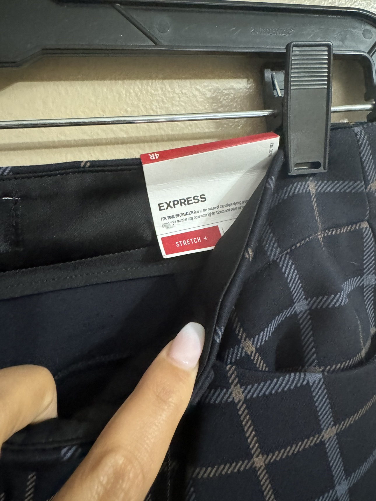 Express Skinny Pants 4R image indicator(4)