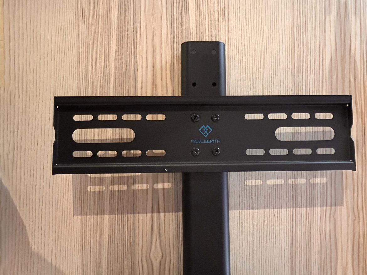 Universal TV Stand (Perlesmith)