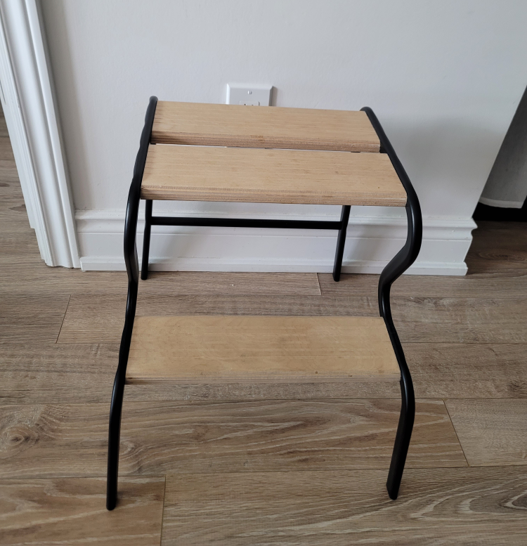 ikea GRUBBAN step stool - photo 2