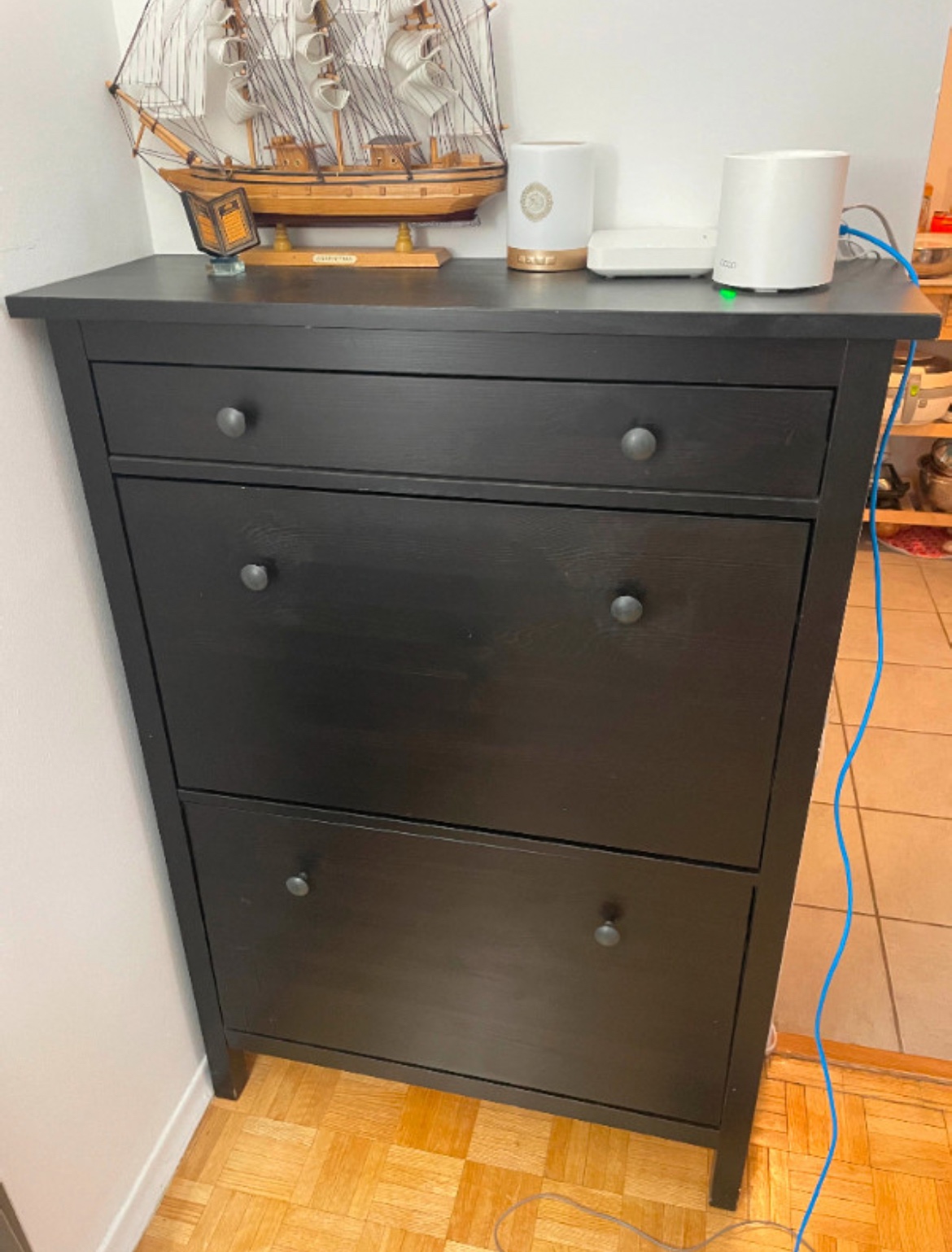 IKEA HEMNES Shoe cabinet 89x30x127 cm (35x11 3/4x50 ") thumbnail