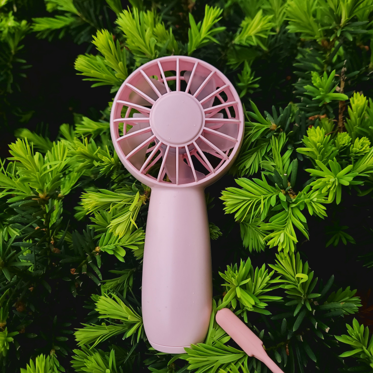 1800 mAH Handheld Mini Fan