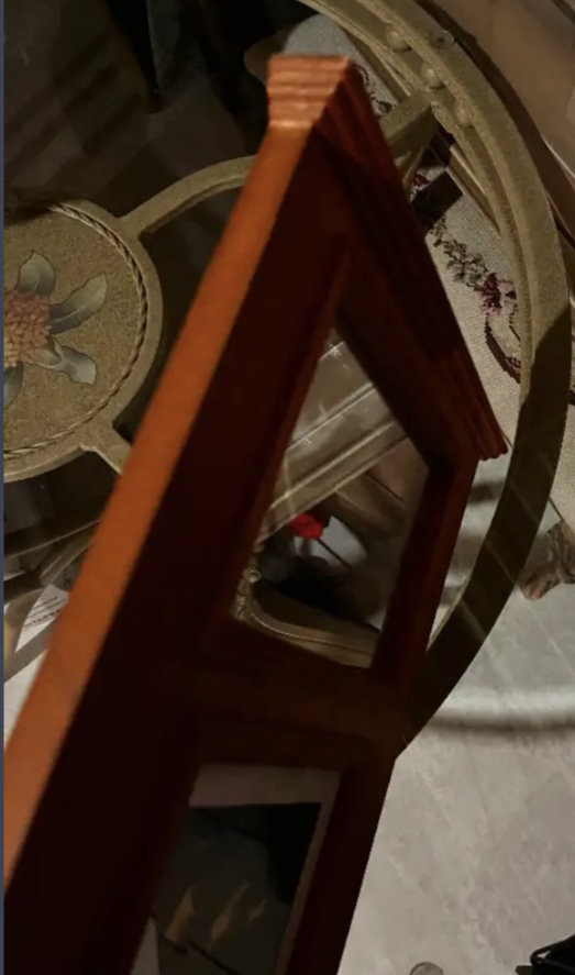 Frame with mirror & keychain holder image indicator(5)