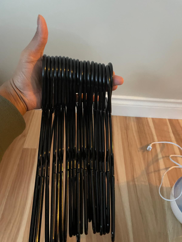 Humidifier, hangers. - photo 4