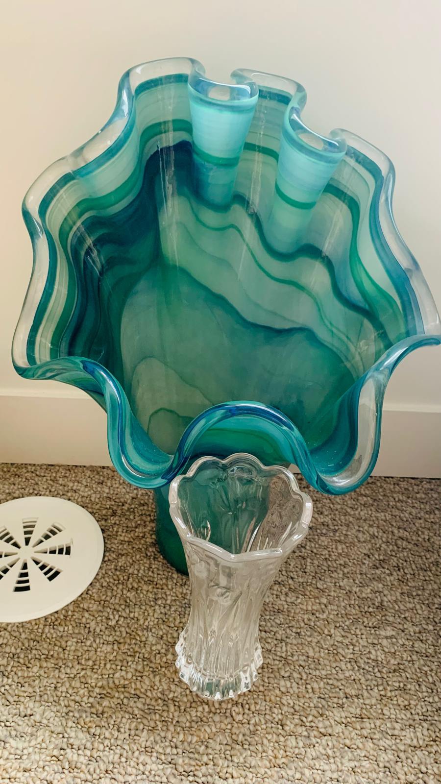 Vase for sale thumbnail