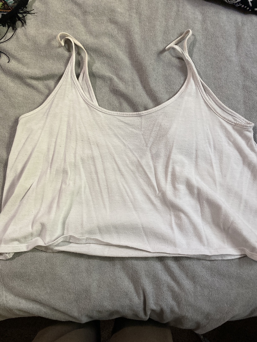 4 crop tank tops (m) - photo 3