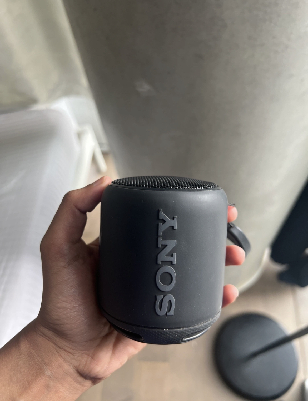 Sony SRS XB 10 speaker thumbnail
