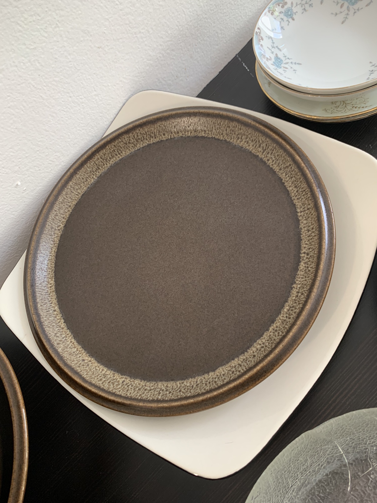 All expensive gorgeous plates - photo 2