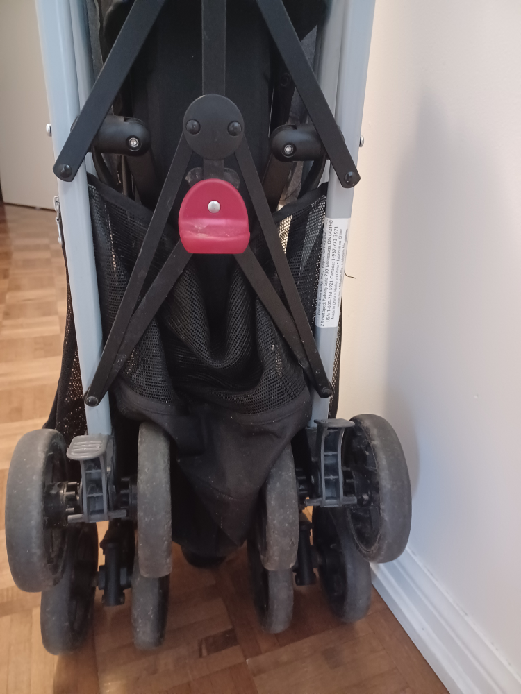 Evenflo Reversi Lightweight Stroller - photo 4