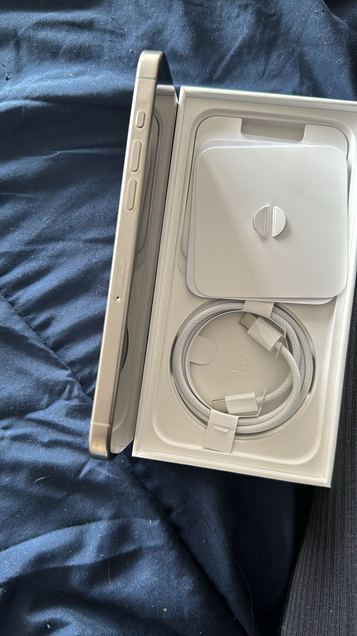 IPHONE 15 PRO MAX 256 MINT CONDITION NATURAL TITANIUM - photo 4