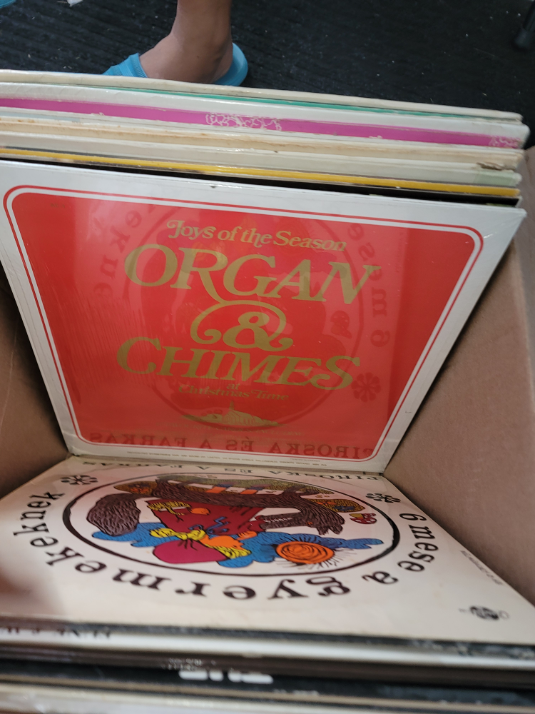 various old records image indicator(4)