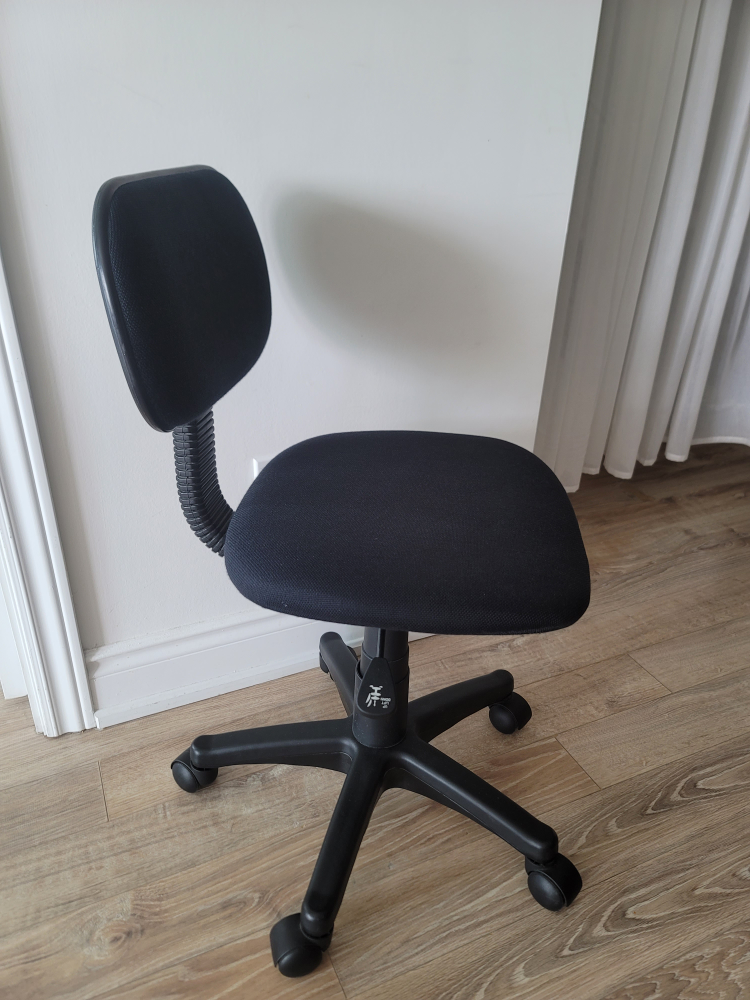 study chair - photo 2