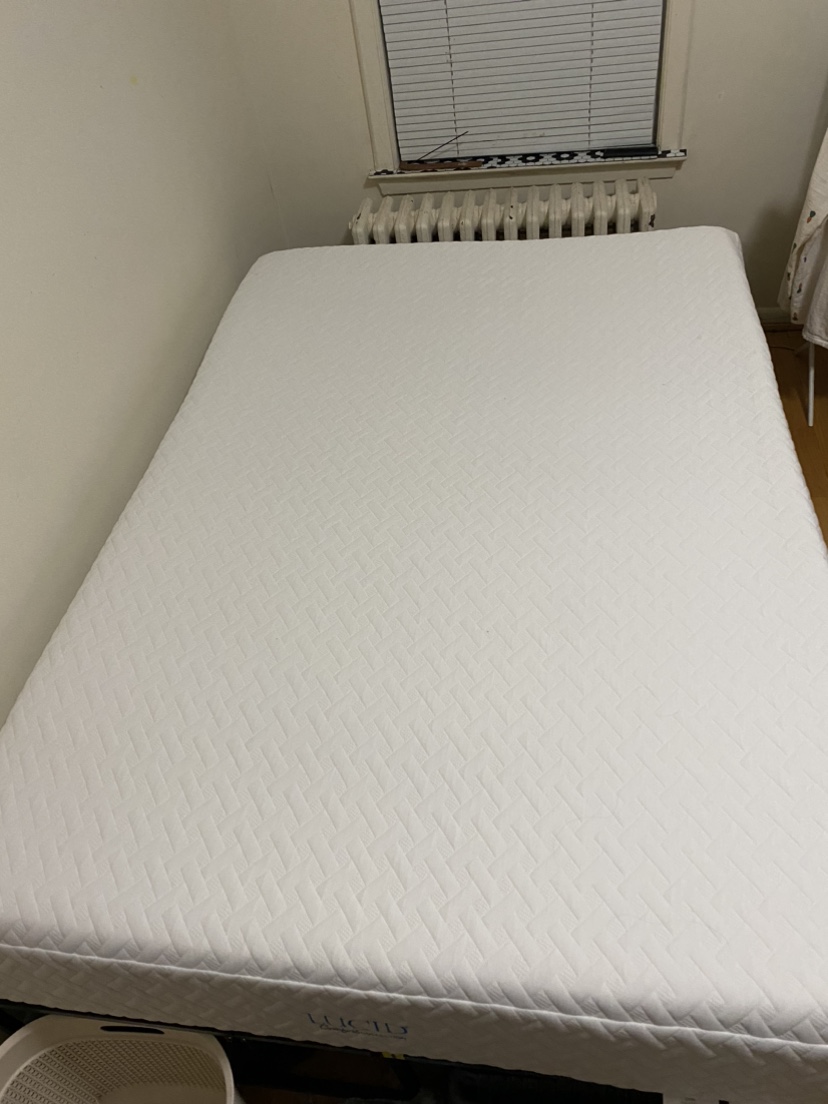 Full size memory form mattress(Lucid) and bed frame - photo 2