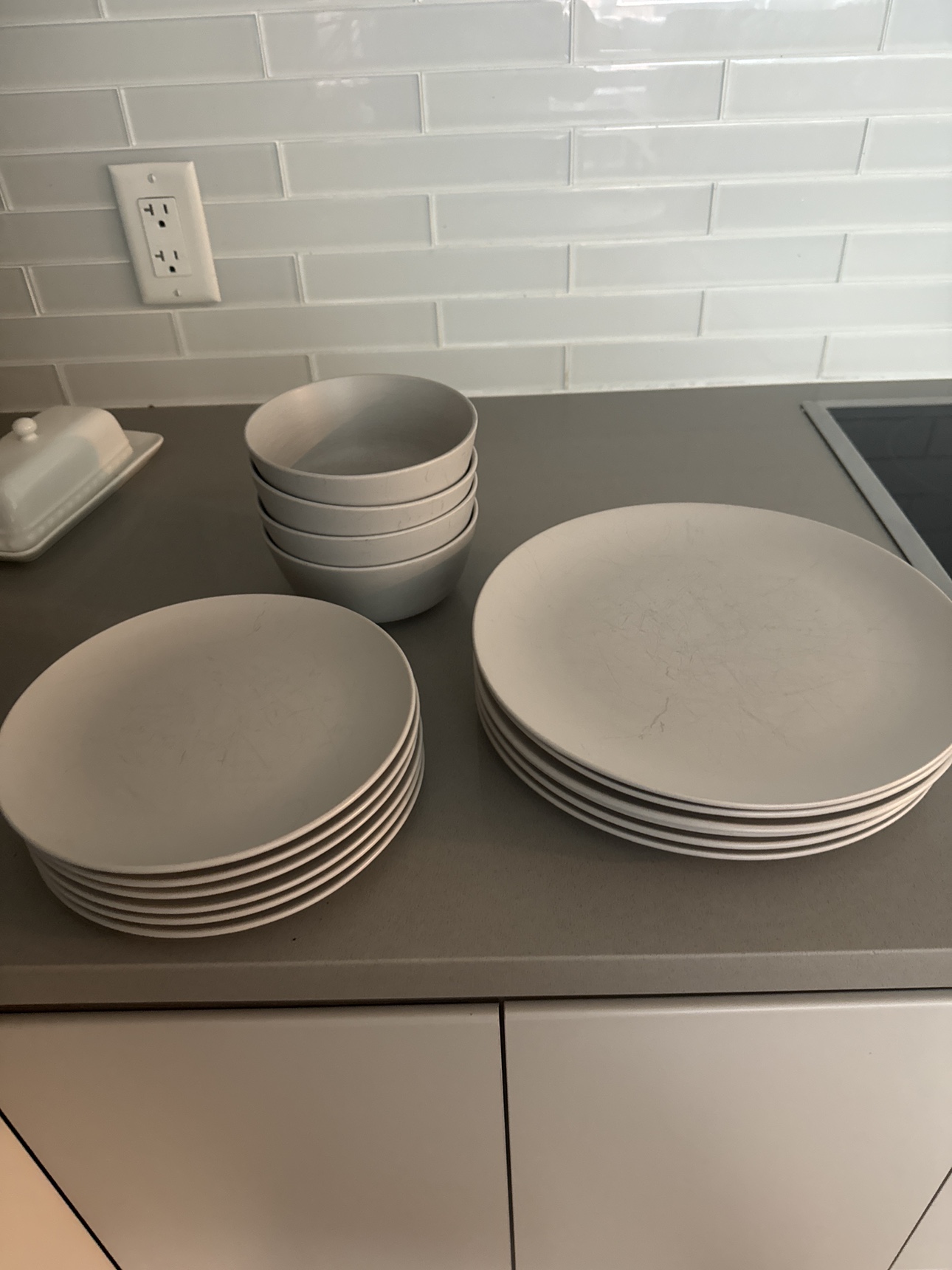 Ikea Plates/Bowels thumbnail