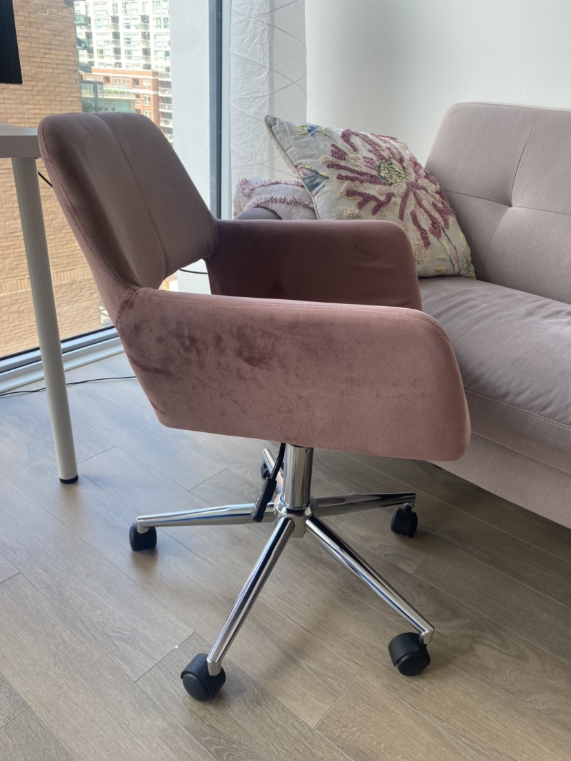 Rose Velvet Chair - photo 3