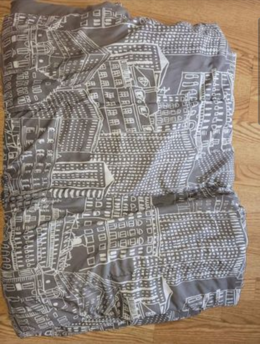 FREE Blanket (Double/Queen) thumbnail