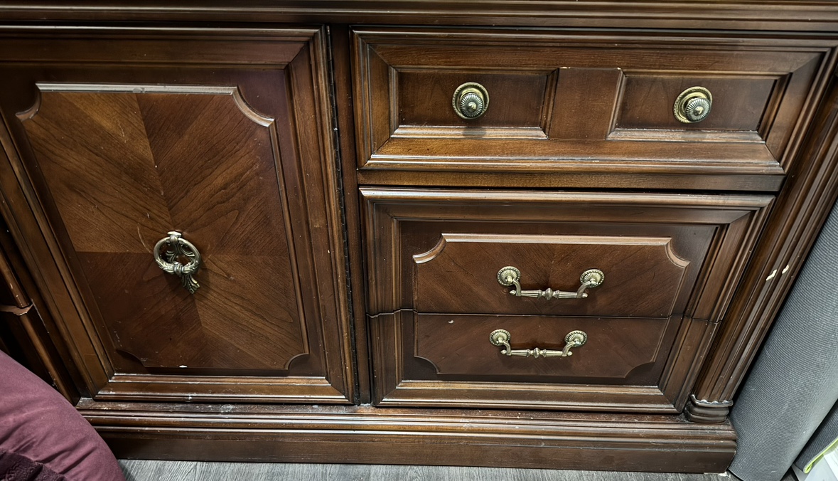 Wooden Antique Dresser - photo 3