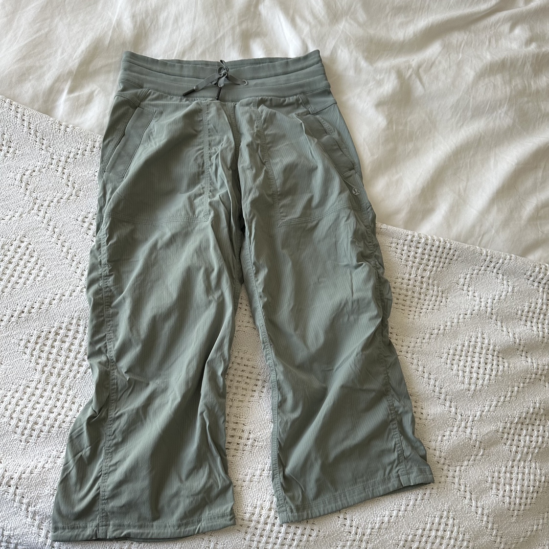 Lululemon crop pants - photo 2
