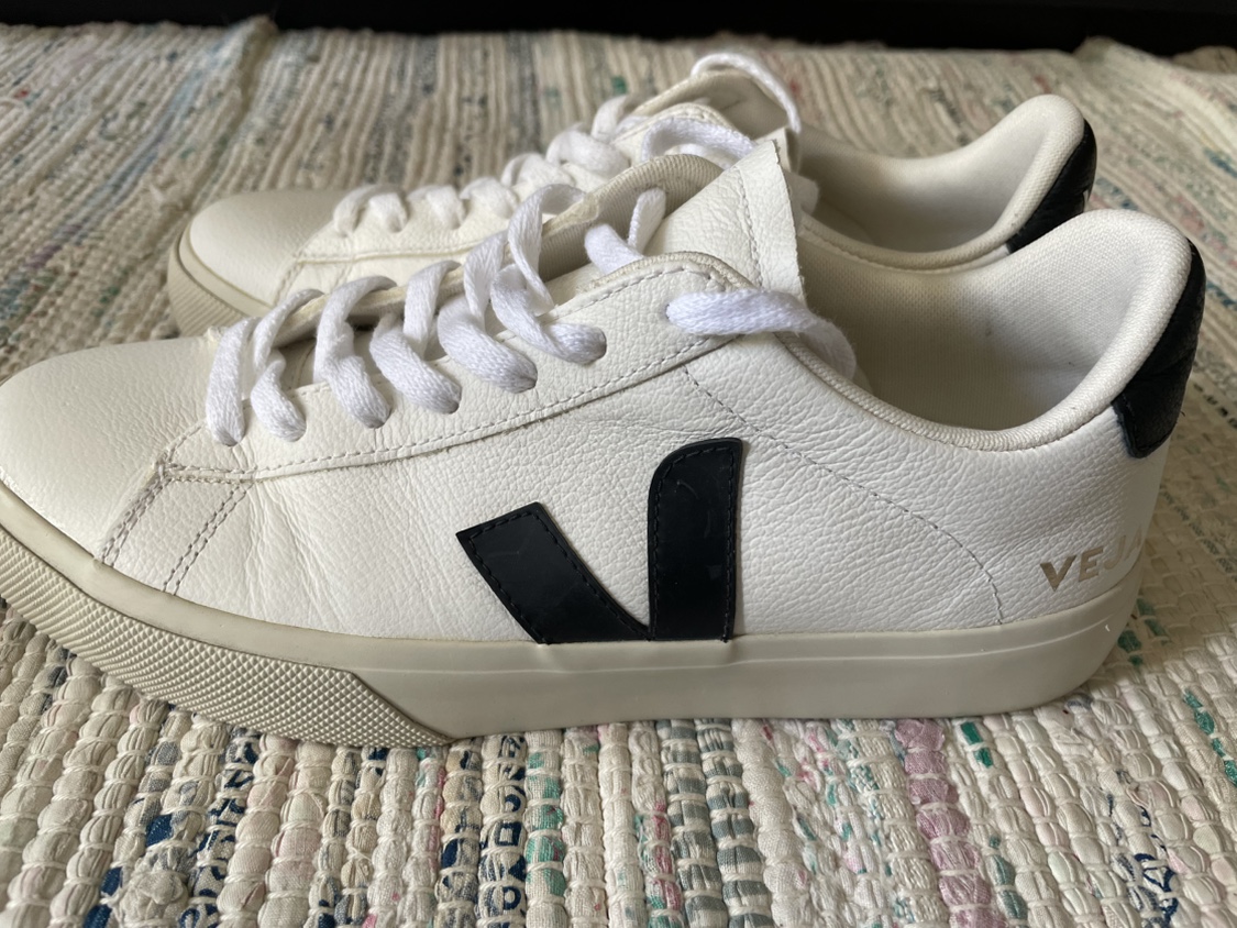 Veja - Campo Unisex Leather Sneakers, W8, M6, EUR39