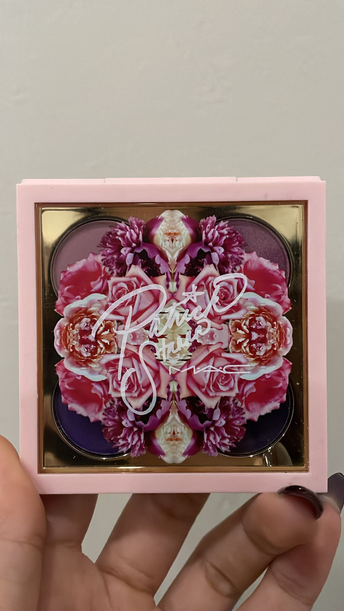 New eyeshadow palette Patrick Star x MAC - photo 2