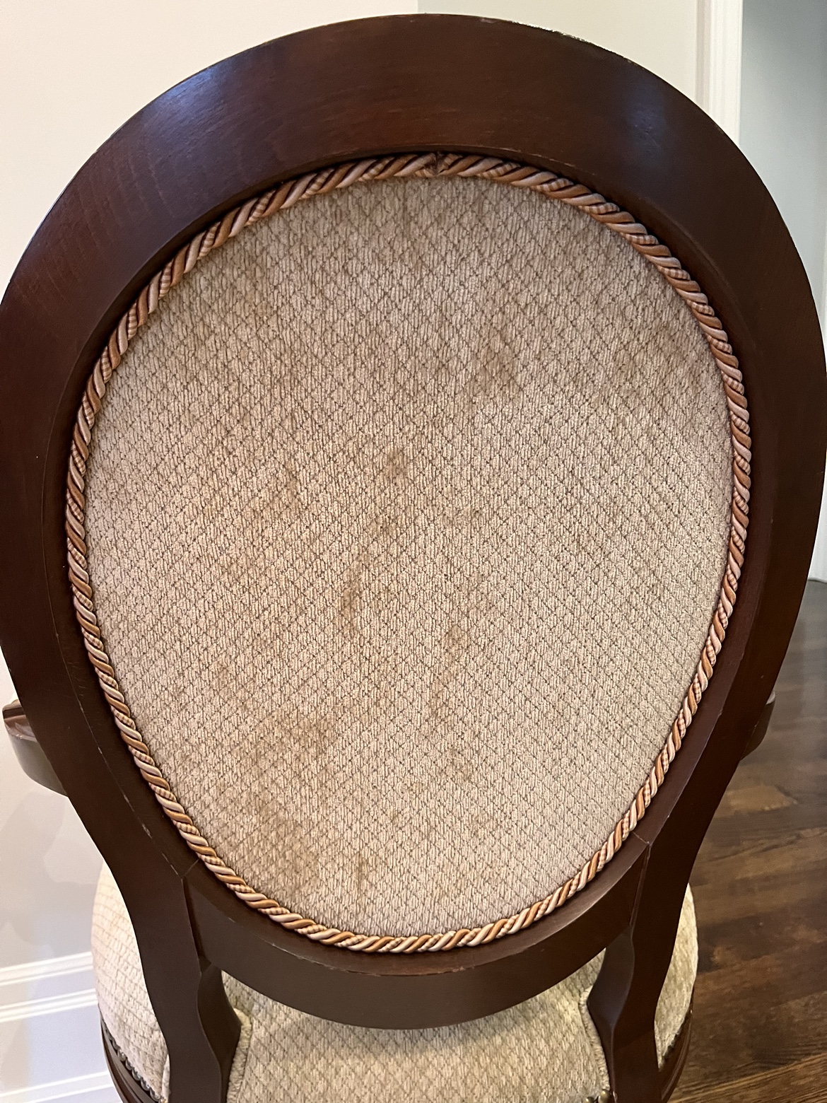 Decorative Arm Chairs image indicator(5)