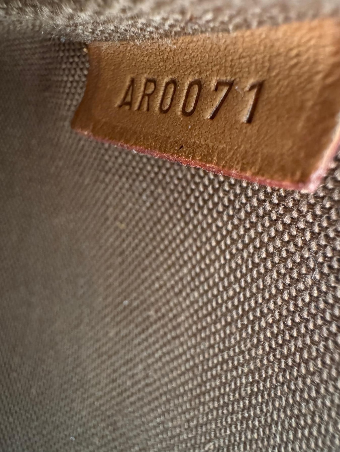 Louis Vuitton Monogram Pochette Accessoires image indicator(2)