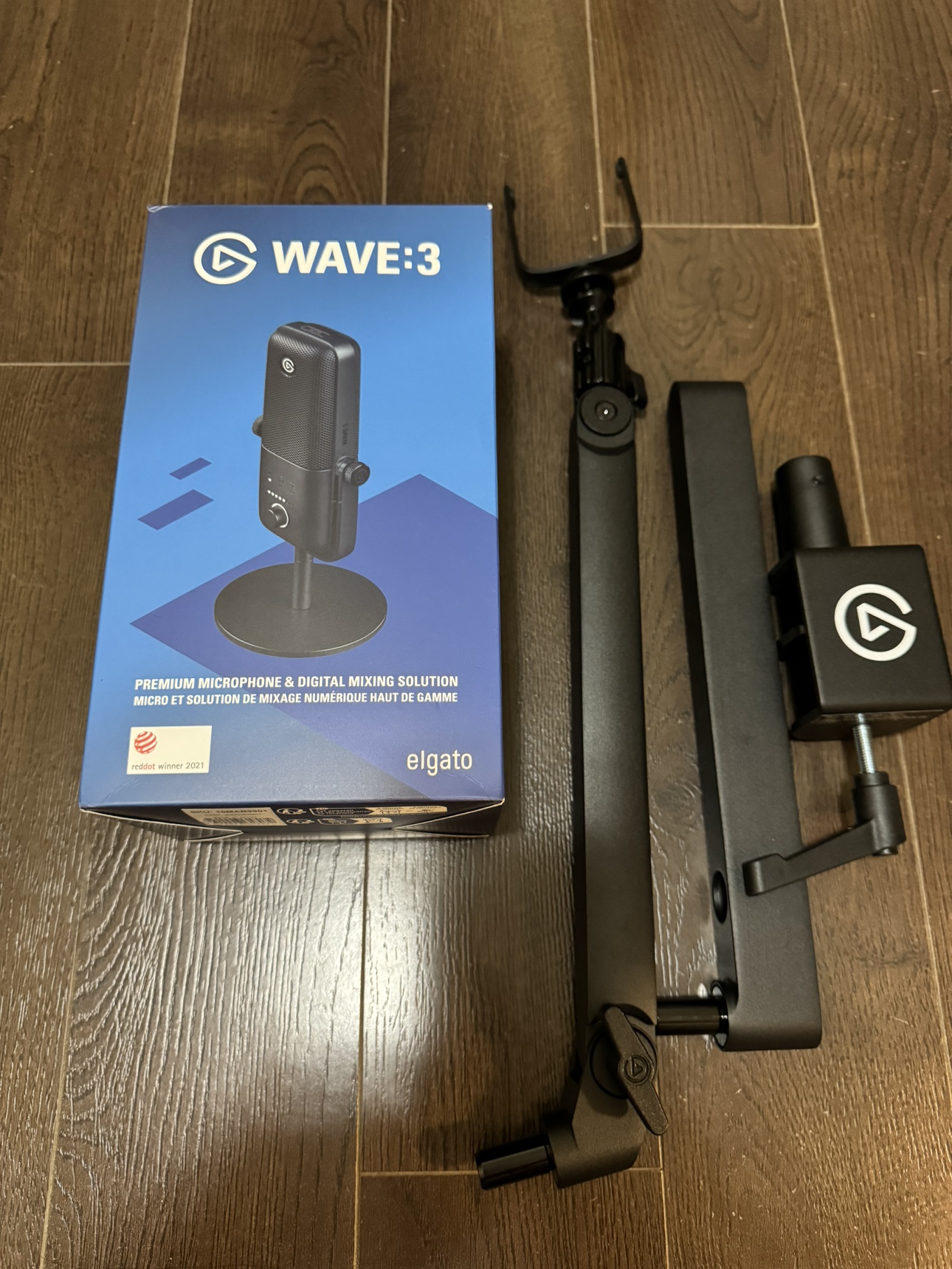 Elgato Wave 3 mic + Mic arm