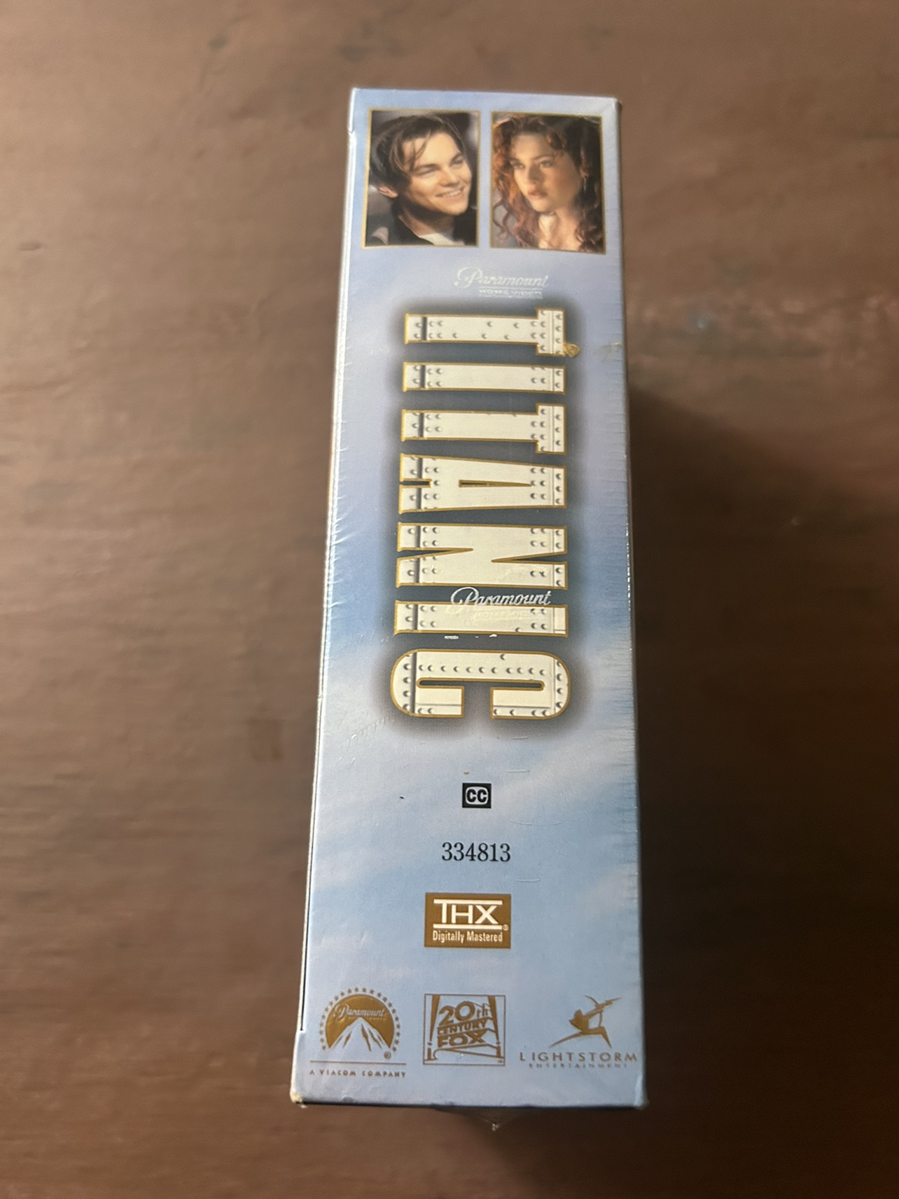 Titanic VHS 2 VHS Cassette Box Set (Unopened) image indicator(3)