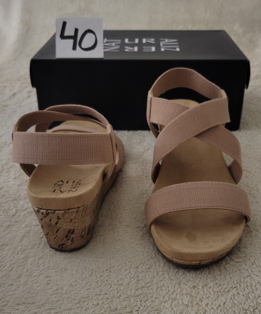 Naturalizer Women's Comfortable Sandals image indicator(9)