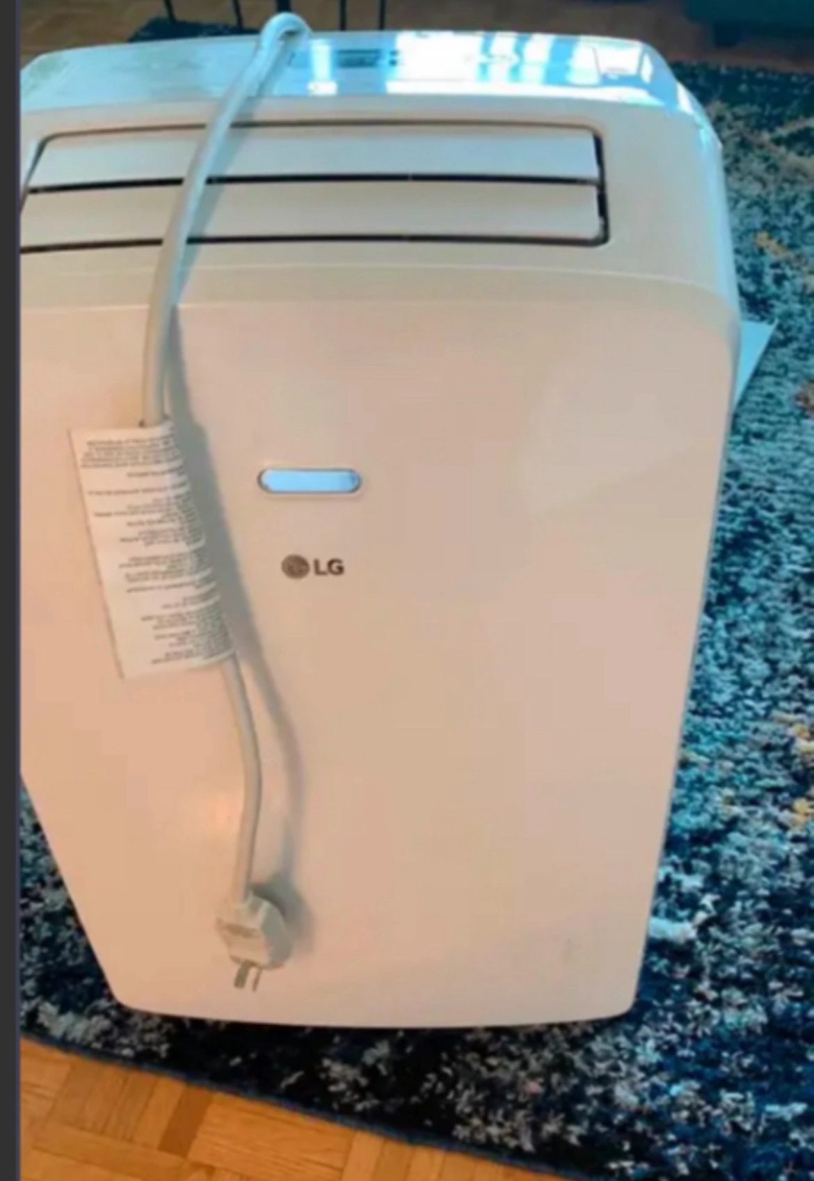 7000 BTU LG Air Conditioner - photo 2