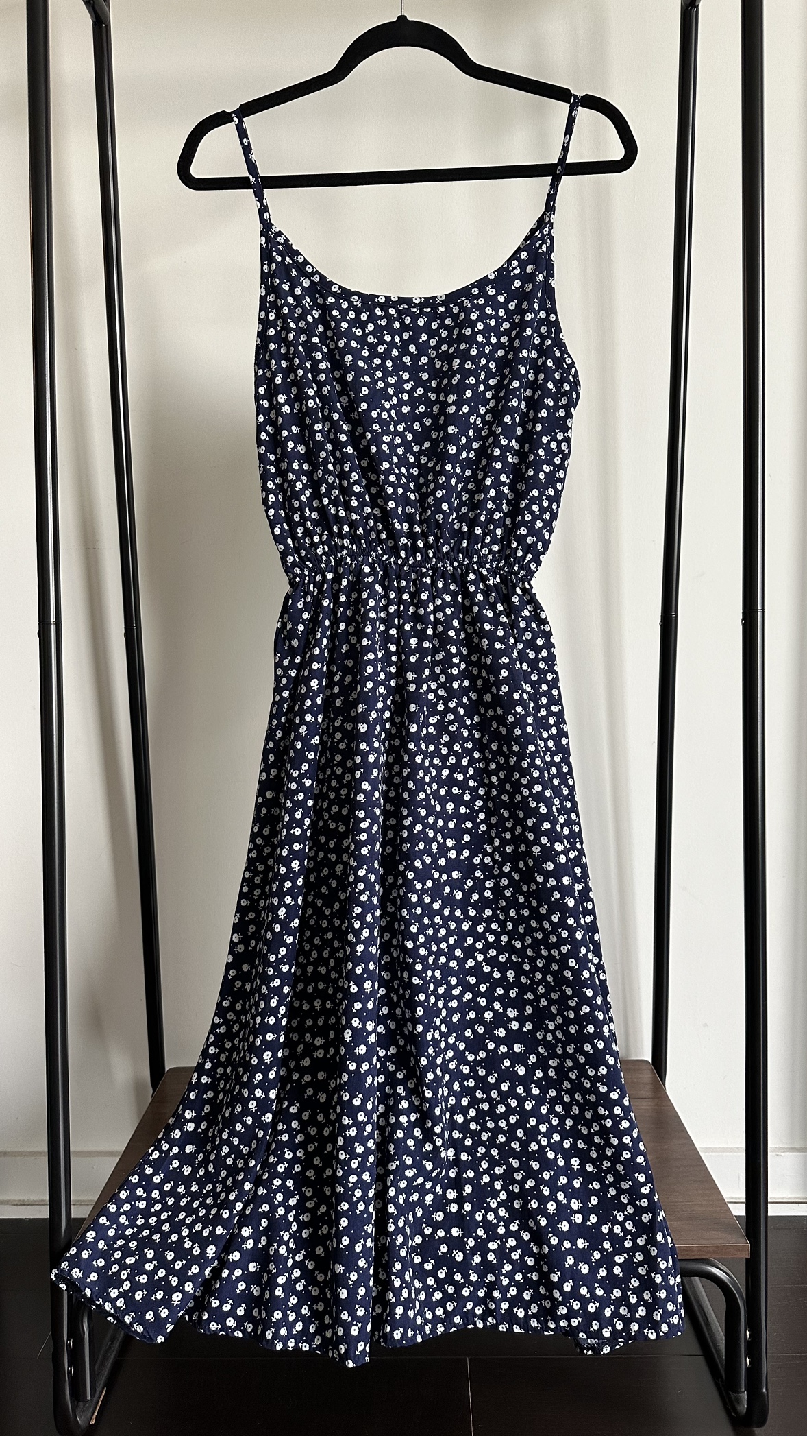 Long sleeves summer dress thumbnail