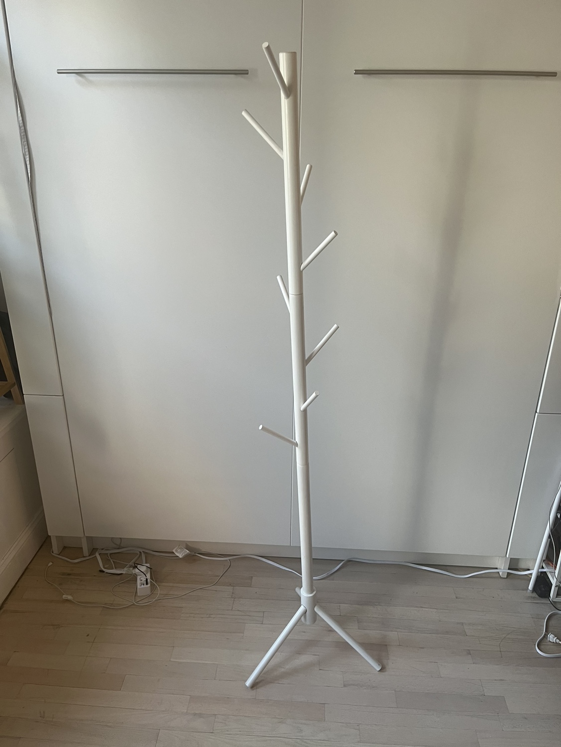 Clothing rack