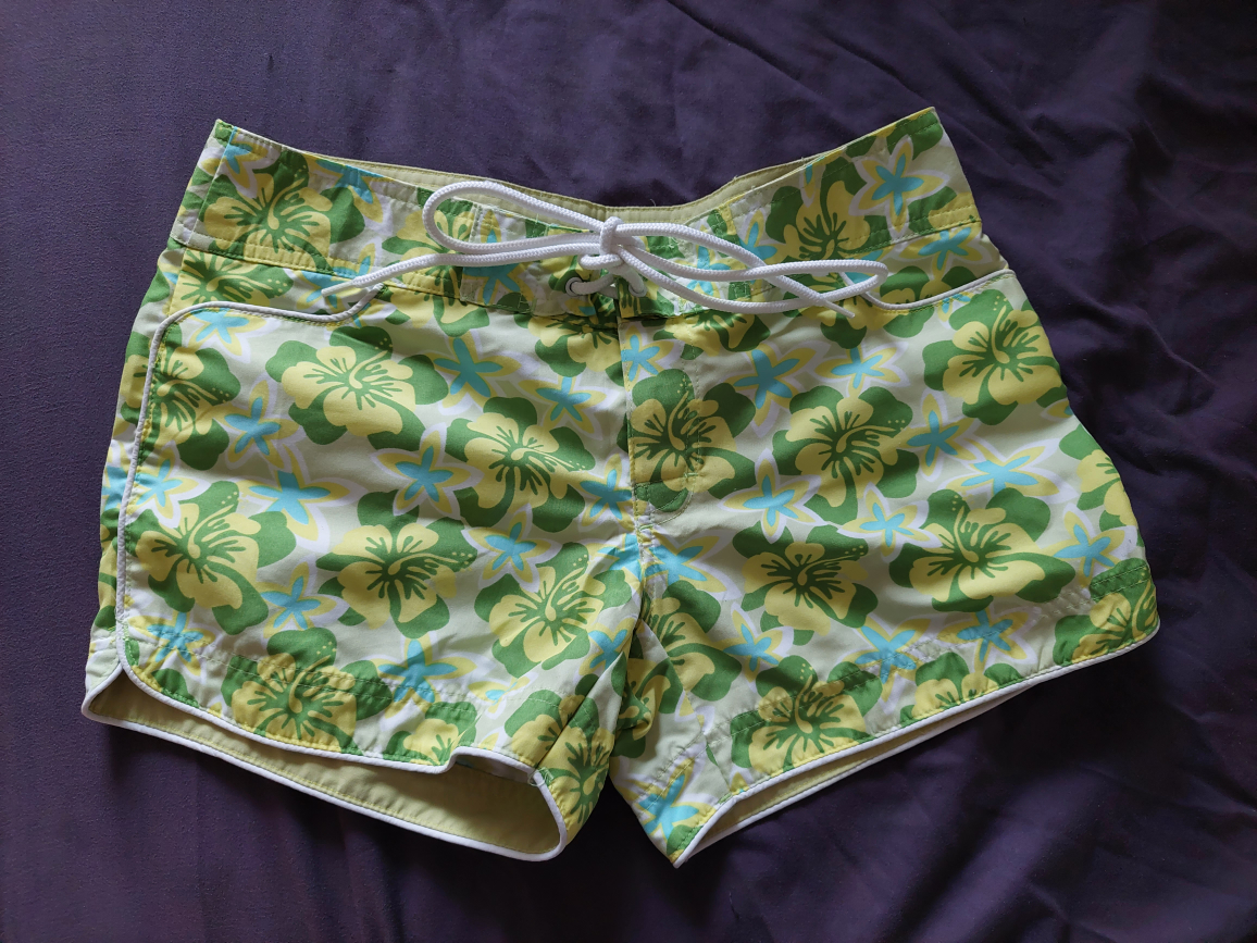 Beach swimming shorts bottoms green floral pattern