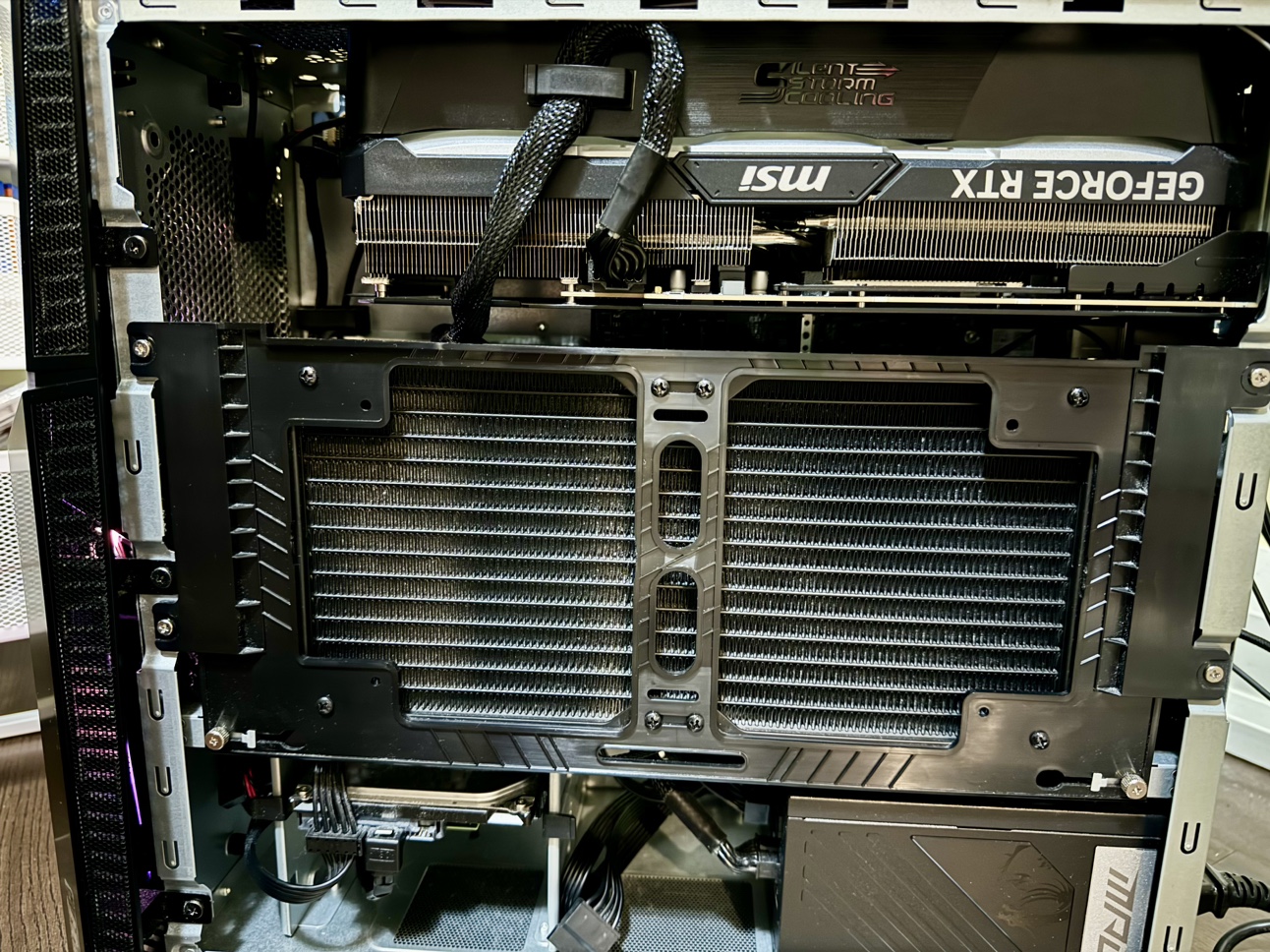 RTX 4080 Gaming PC *Moving Sale* - photo 4