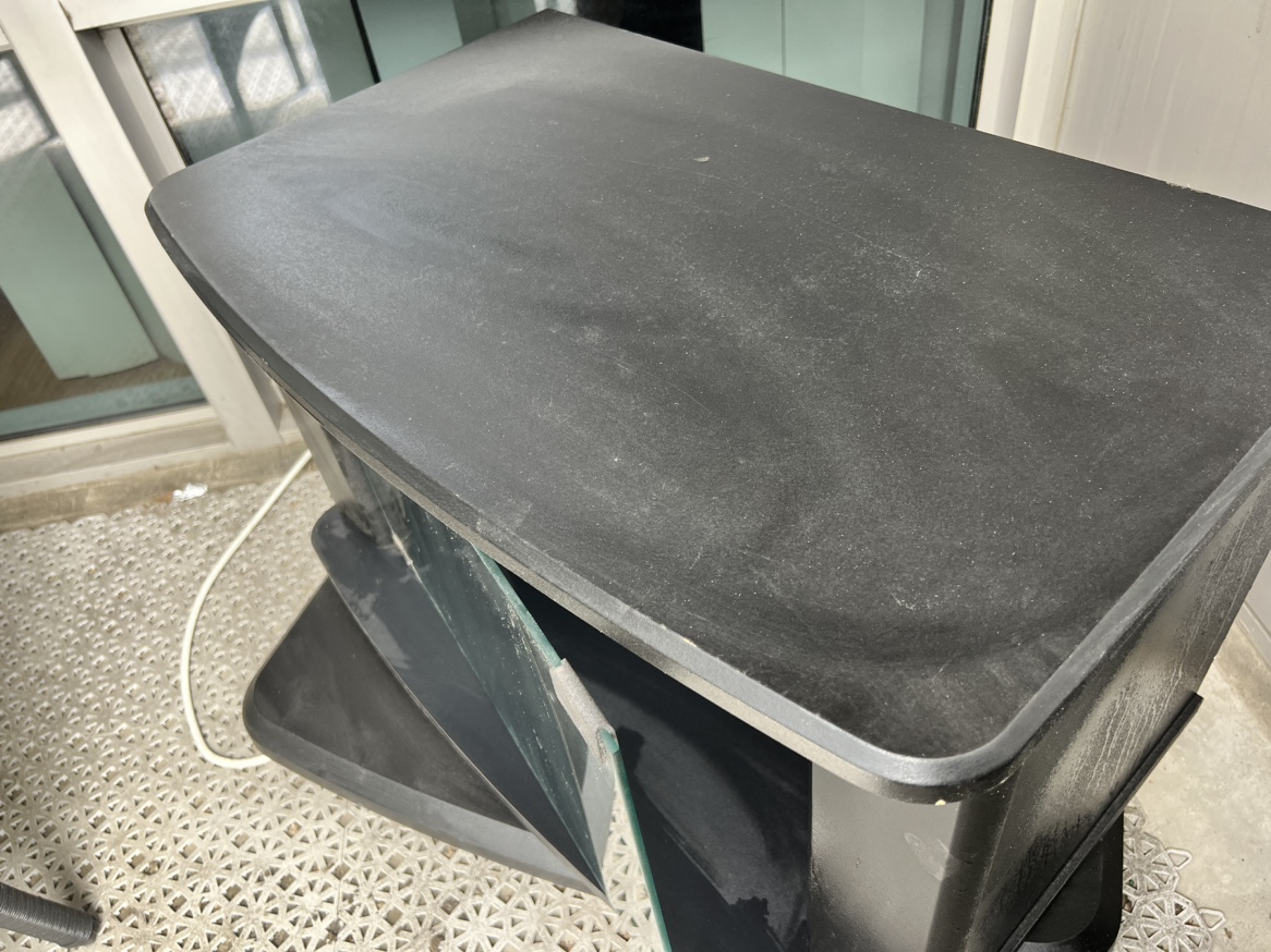 Tv stand -rotating and on wheels - photo 2