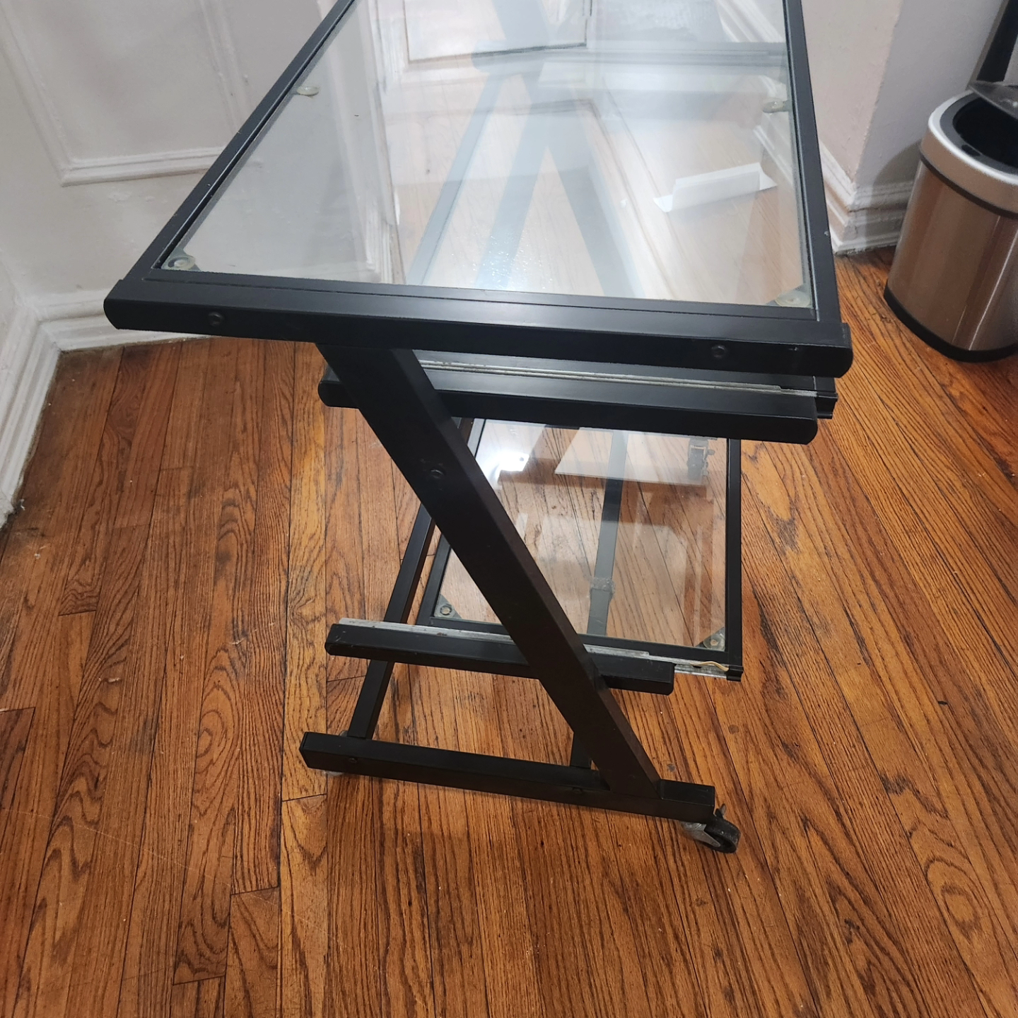 Glass computer table - photo 3