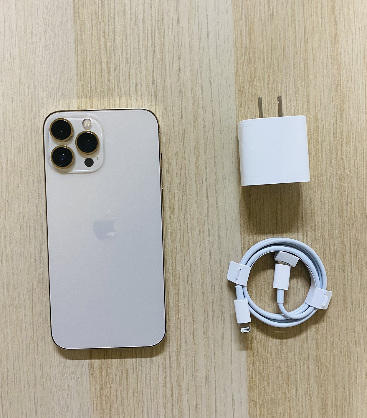 Apple iPhone 13 Pro Max 128GB Gold ( Unlocked ) Mint condition - photo 2