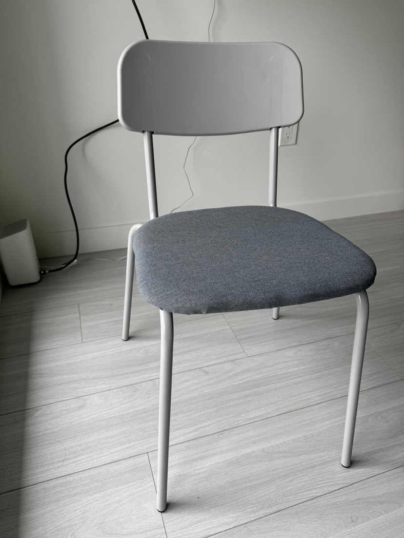 4 IKEA Grasala Dining Chairs - photo 3