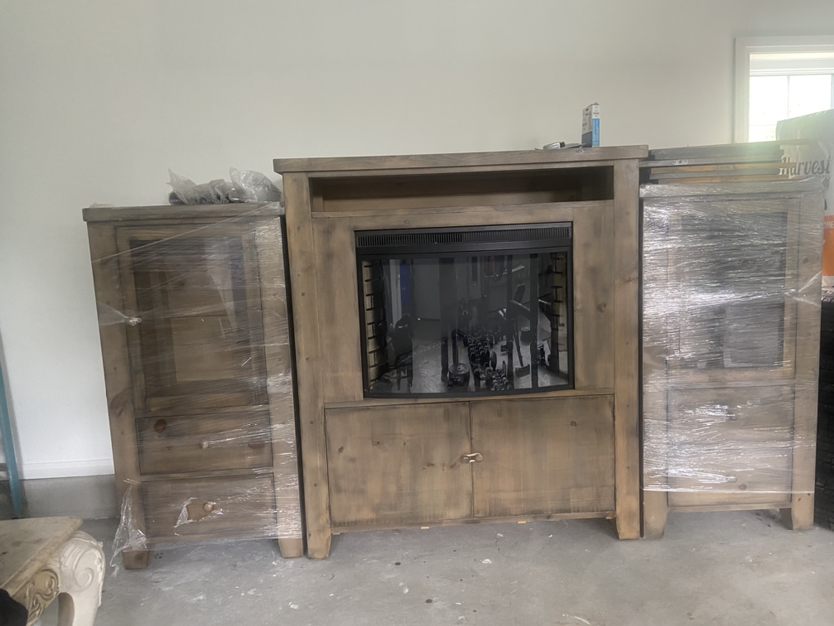 Fireplace unit with 2 end units