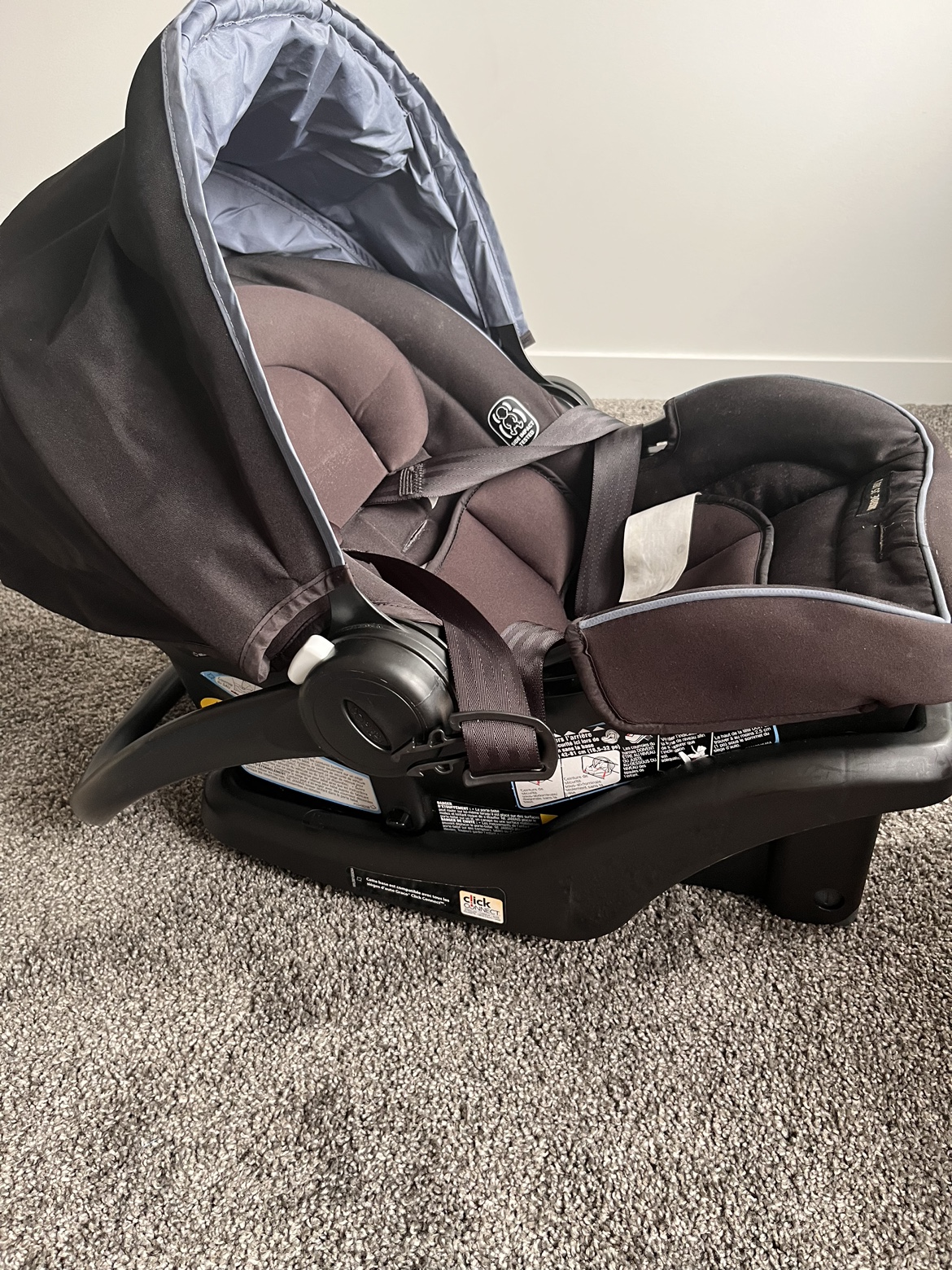 Graco car seat - photo 2