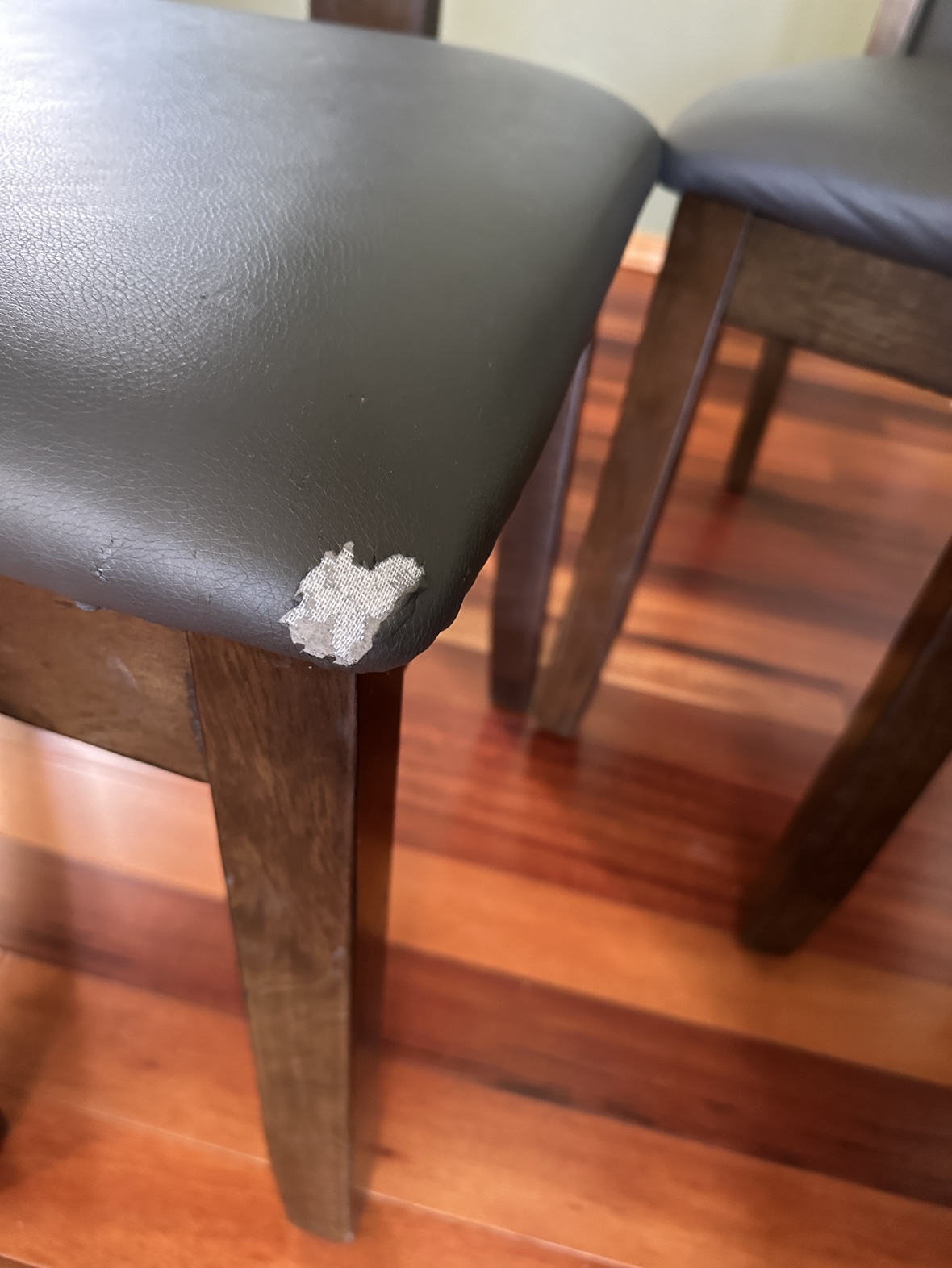 6-Seater Glass Dining Table with Four Chairs- Fair Condition image indicator(4)