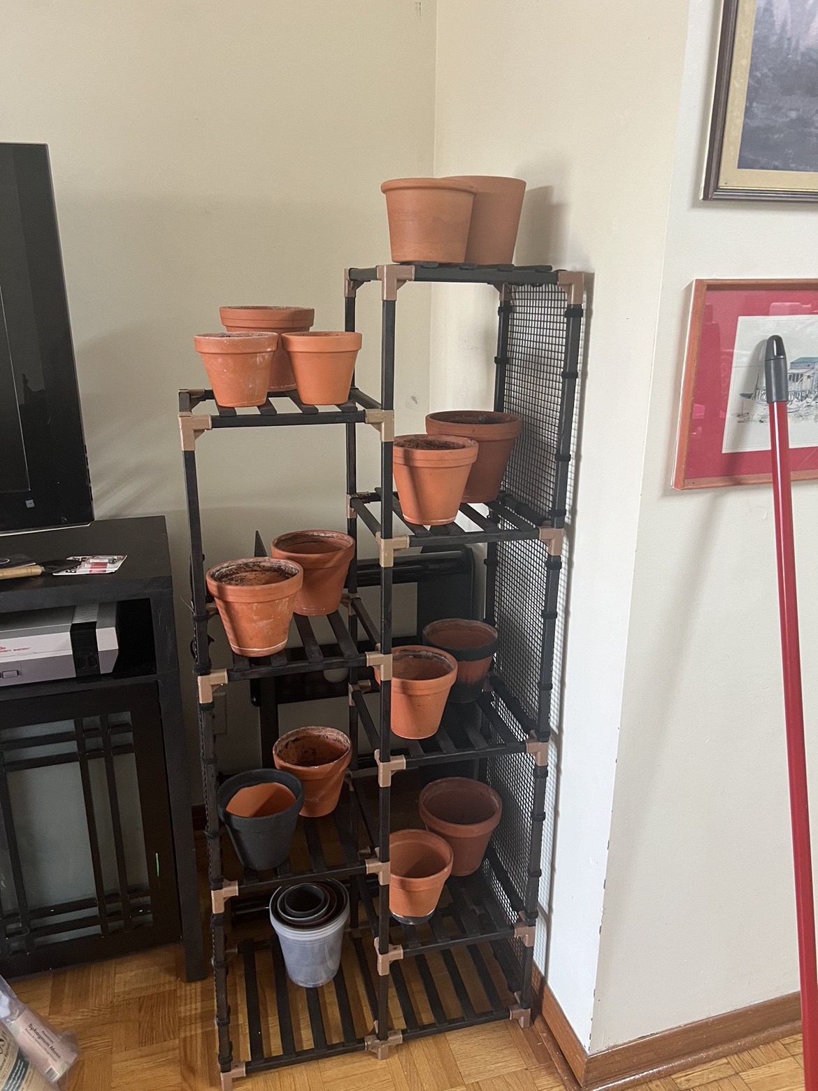 15 various sized Terracotta pots thumbnail