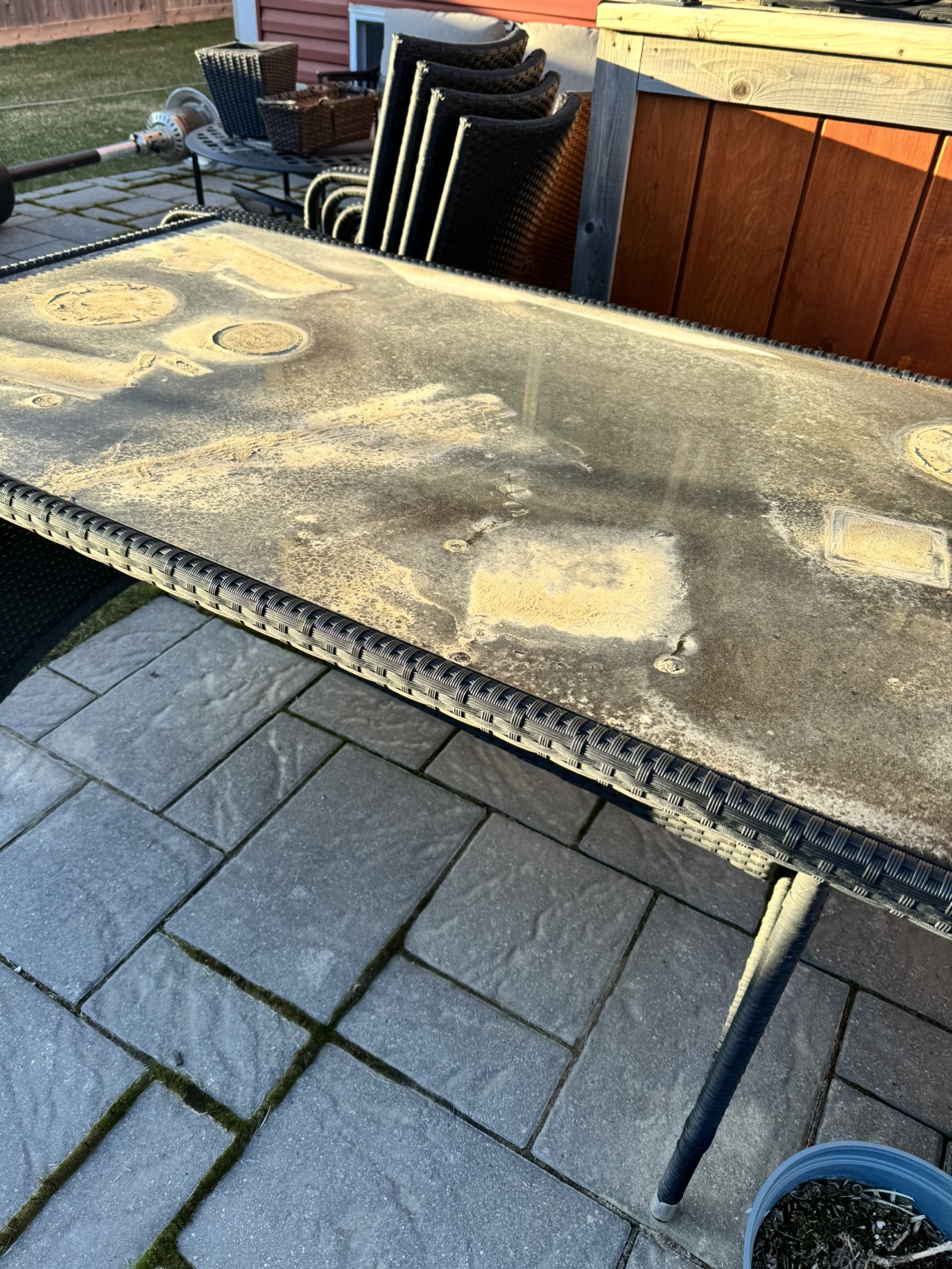 Outdoor table with chairs - photo 2