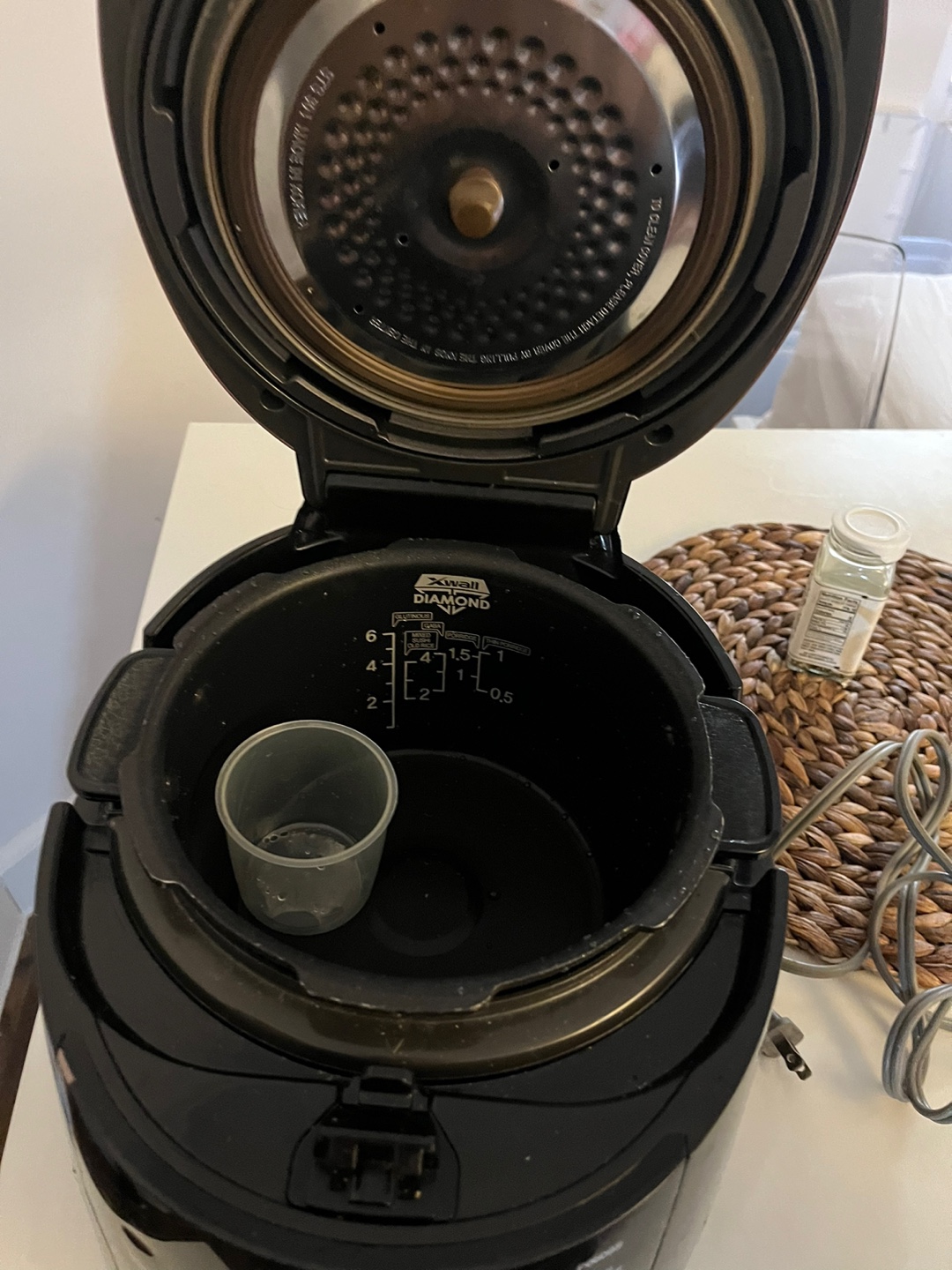 Cuckoo rice cooker - photo 2