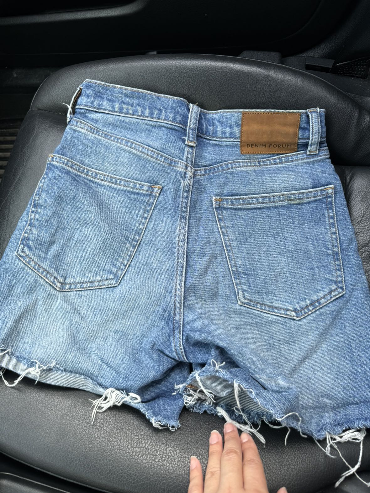 Aritzia Shorts 🧡 image indicator(2)